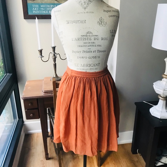 Styles To Go Rust color Skirt Sz XS - Picture 2 of 4